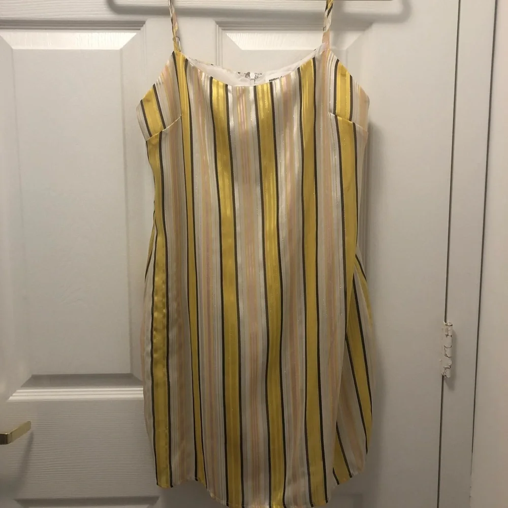 Superdown mini dress - Picture 2 of 6